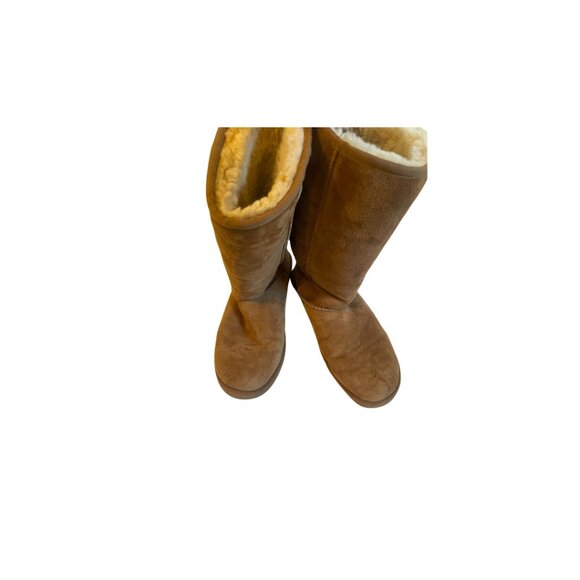 Ugg Brown Classic  Style Size 8 - Picture 4 of 7